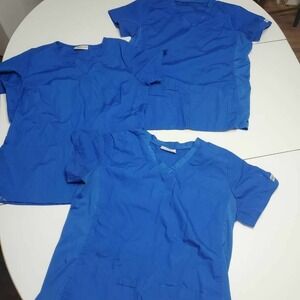 Uniform Advantage UA Scrubs Womens Lot Of 3 Tops Blue Short Sleeve V Neck Pocket